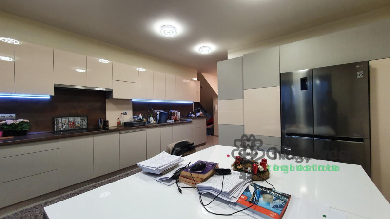 Debrecen, City Center, flat  