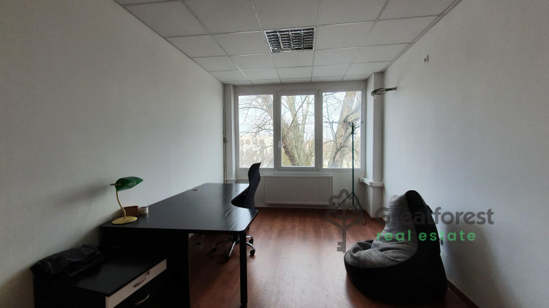 Debrecen, Close To City Center, office in office building  