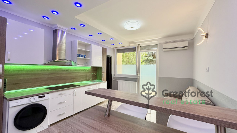 Debrecen, City Center, flat  