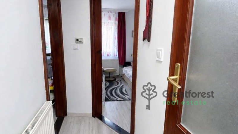 Debrecen, City East, family house  
