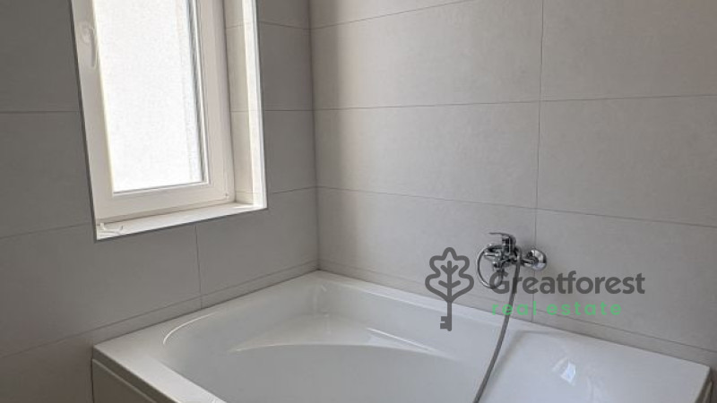 Debrecen, Miklóskapu, flat  