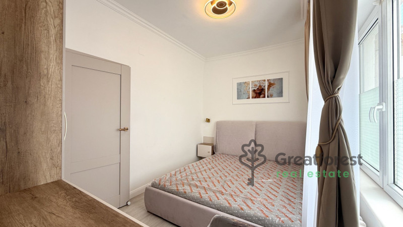 Debrecen, City Center, flat  