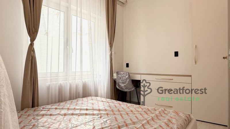 Debrecen, City Center, flat  