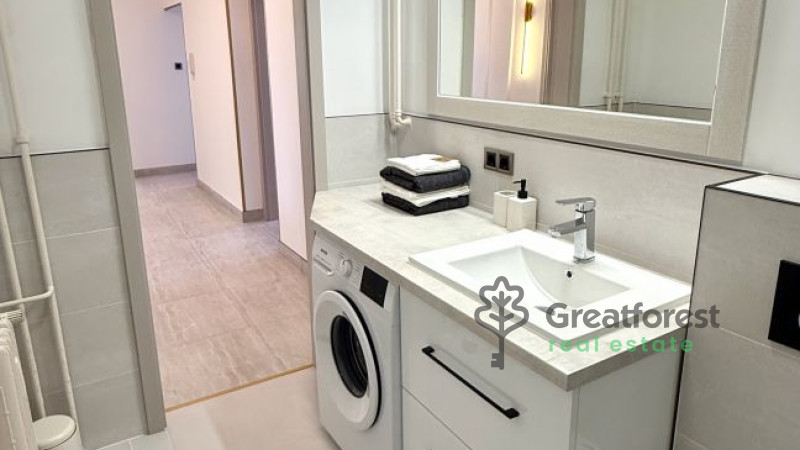 Debrecen, City Center, flat  