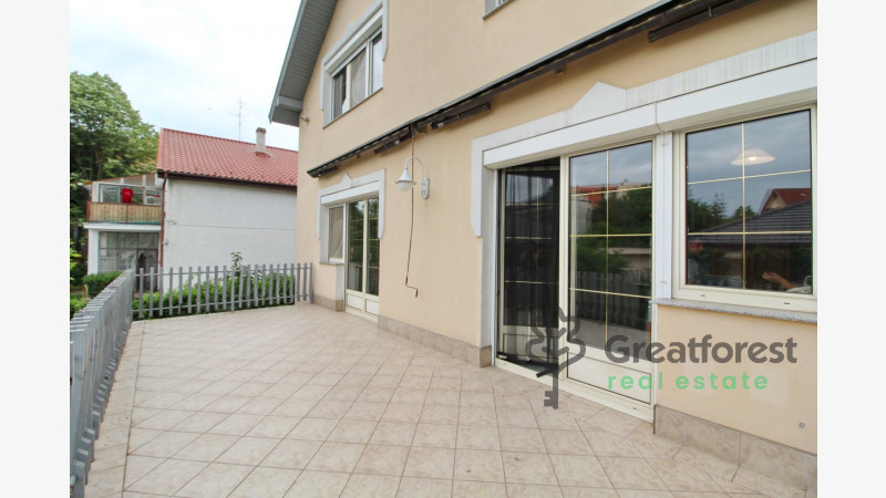 Debrecen, Greatforest Area, family house  