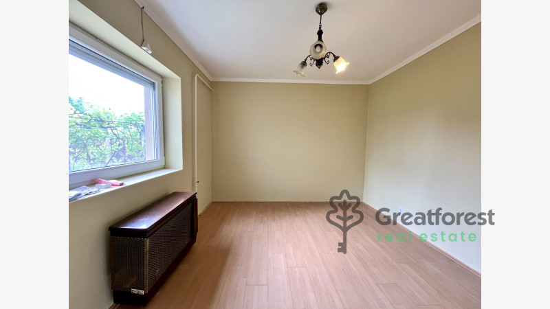 Debrecen, City South-East, family house  
