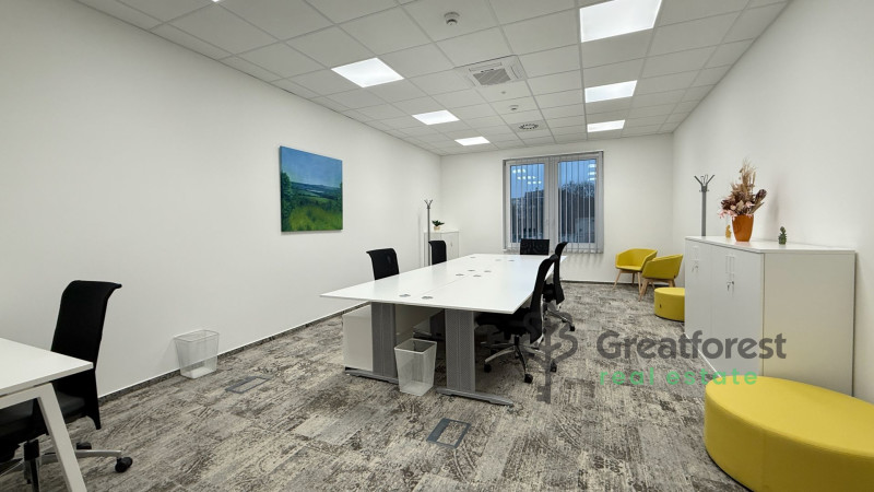 Debrecen, City Center, office in office building  