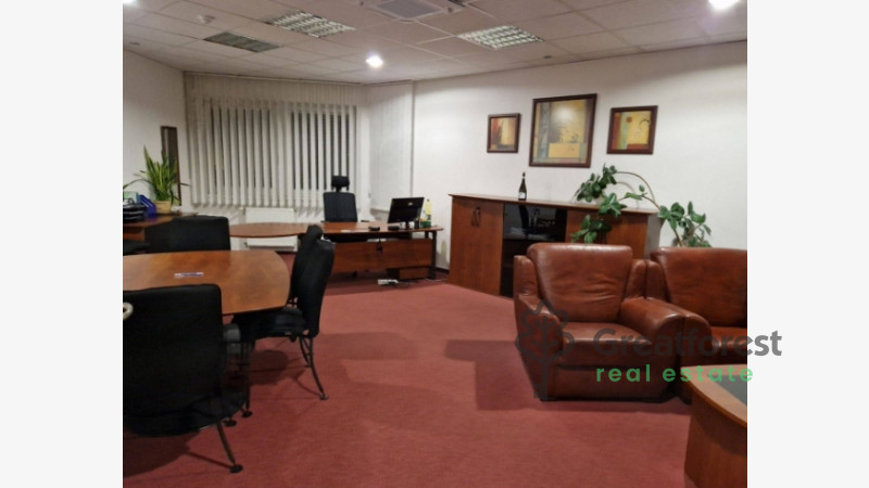 Debrecen, Tesco Area, office in office building  