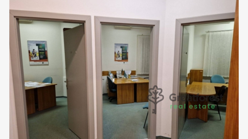 Debrecen, Tesco Area, office in office building  
