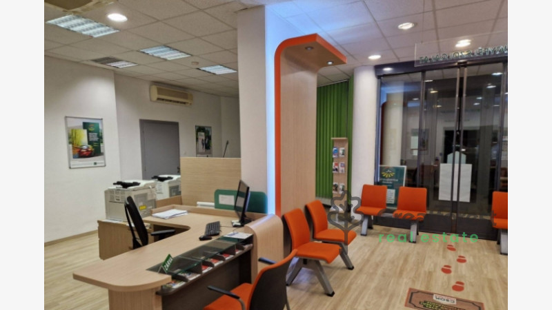 Debrecen, Tesco Area, office in office building  