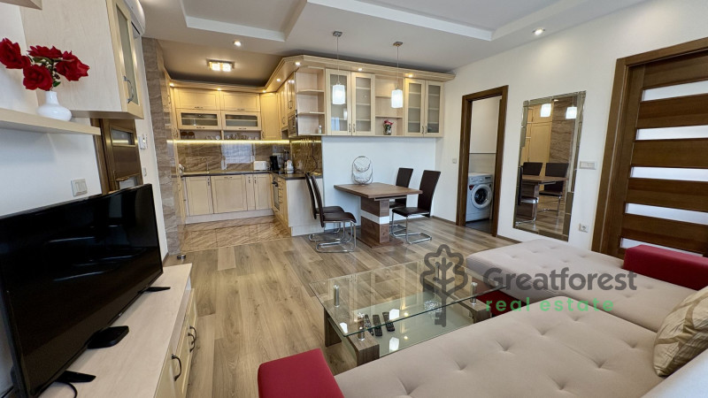 Debrecen, City Center, flat  