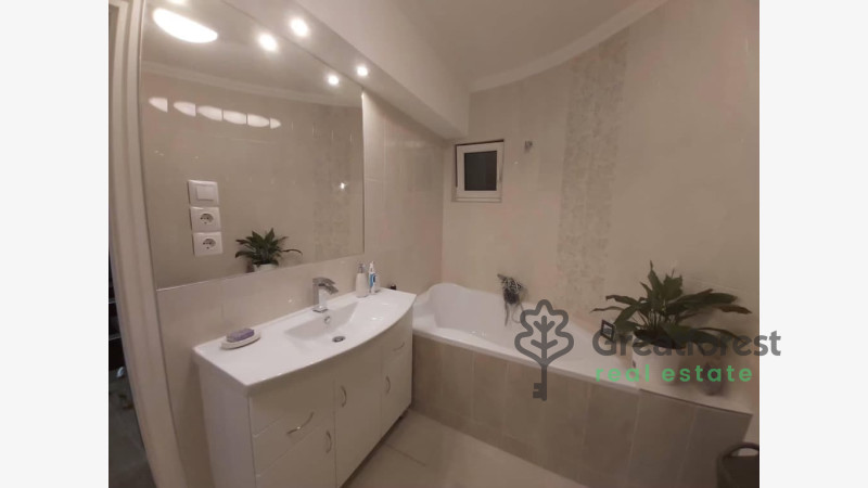 Debrecen, City Center, flat  