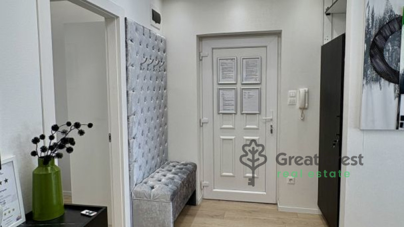 Debrecen, City Center, flat  
