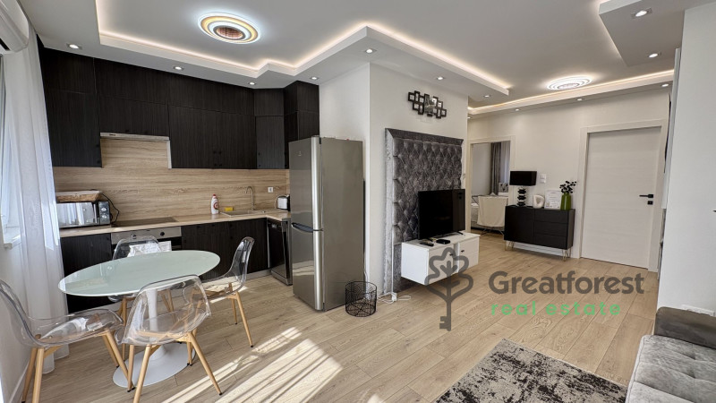 Debrecen, City Center, flat  