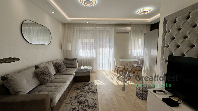 Debrecen, City Center, flat  