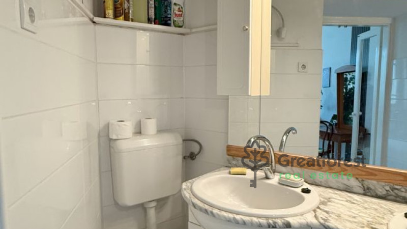 Debrecen, City Center, flat  