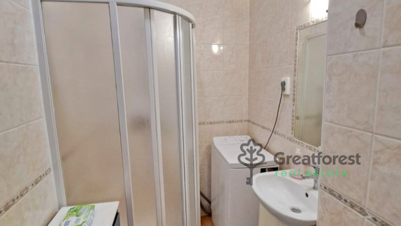 Debrecen, Close To Engineering, flat  