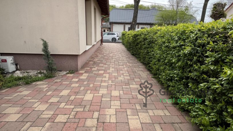 Debrecen, City East, family house  