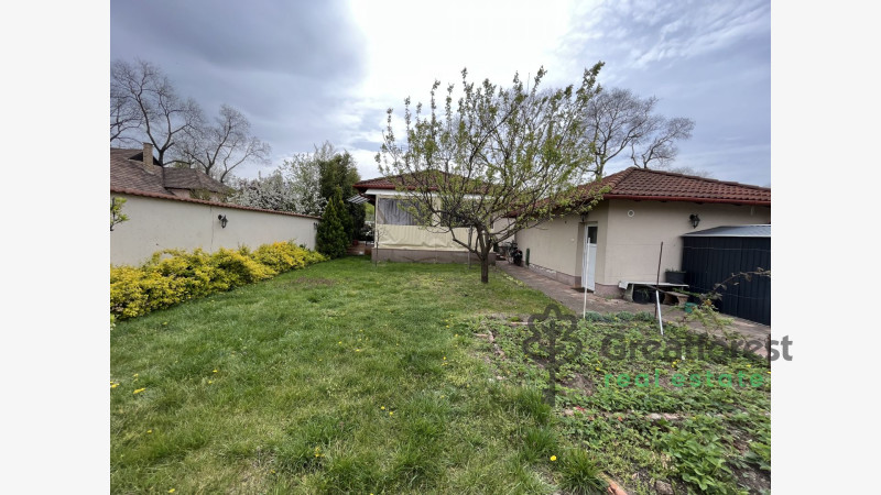 Debrecen, City East, family house  