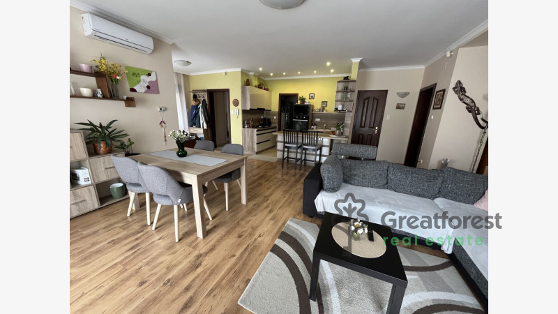 Debrecen, City East, family house  