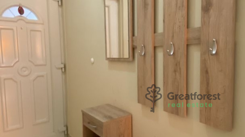 Debrecen, Bem Square, flat  