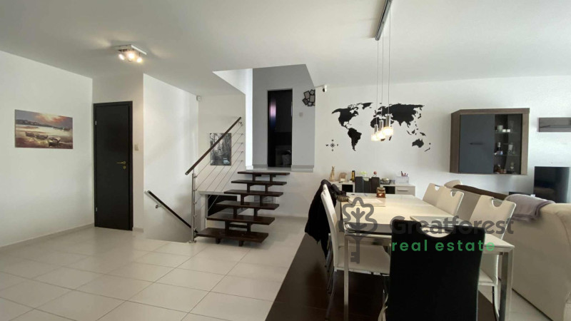 Hajdúsámson, Városközpont, family house  