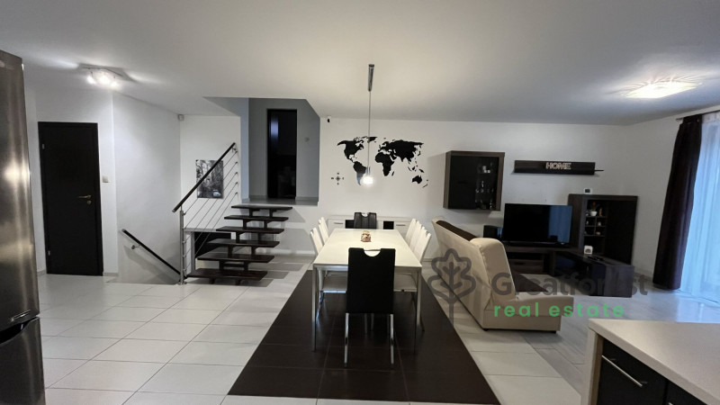 Hajdúsámson, Városközpont, family house  