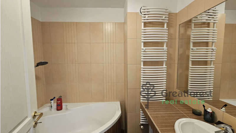 Debrecen, City Center, flat  