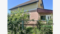 Debrecen, Biczó István kert, family house  