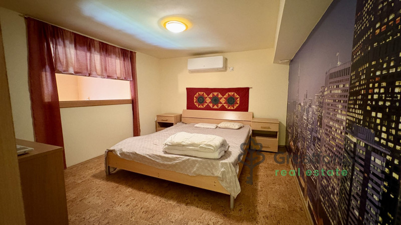 Debrecen, City Center, flat  