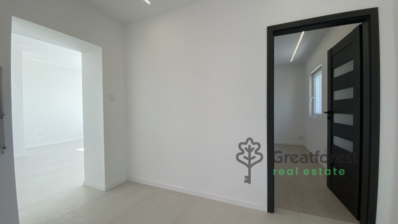 Debrecen, City East, family house  