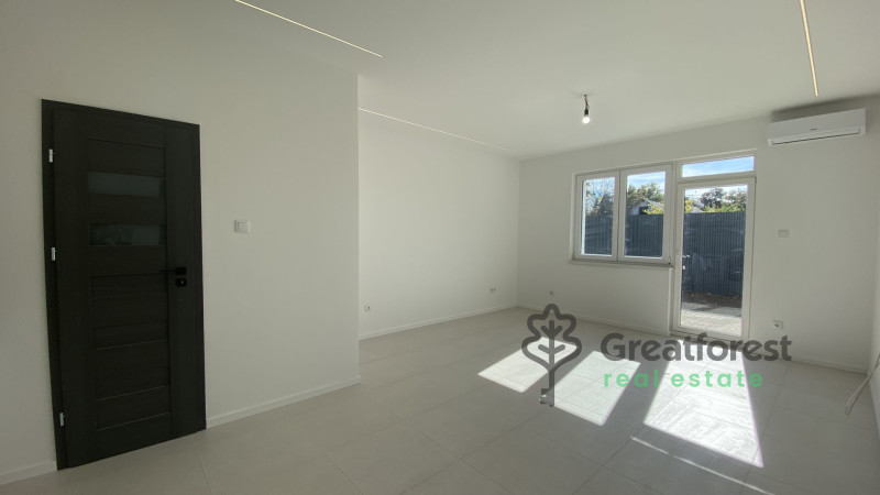 Debrecen, City East, family house  