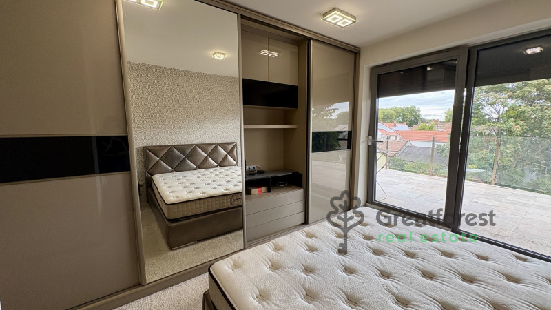 Debrecen, City Center, flat  