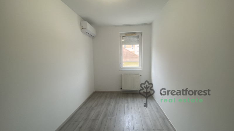 Debrecen, Tesco Area, flat  