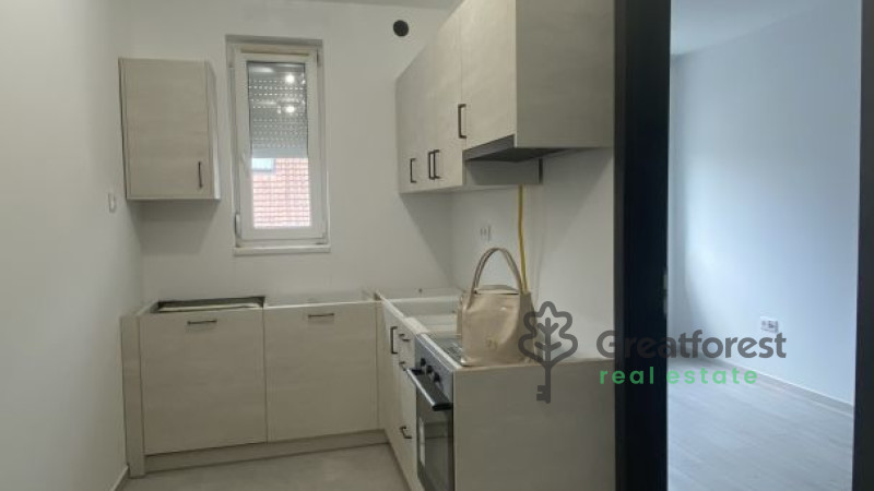 Debrecen, Tesco Area, flat  