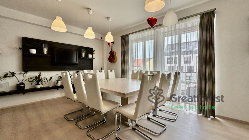 Debrecen, Close To Plaza, flat  