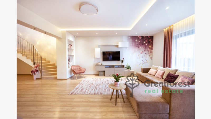 Debrecen, Tesco Area, family house  