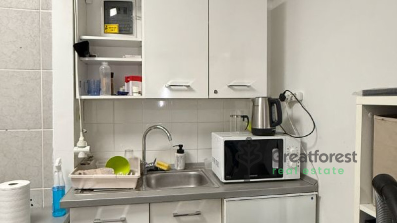 Debrecen, Close To Main Campus, commercial premises not in shopping center  