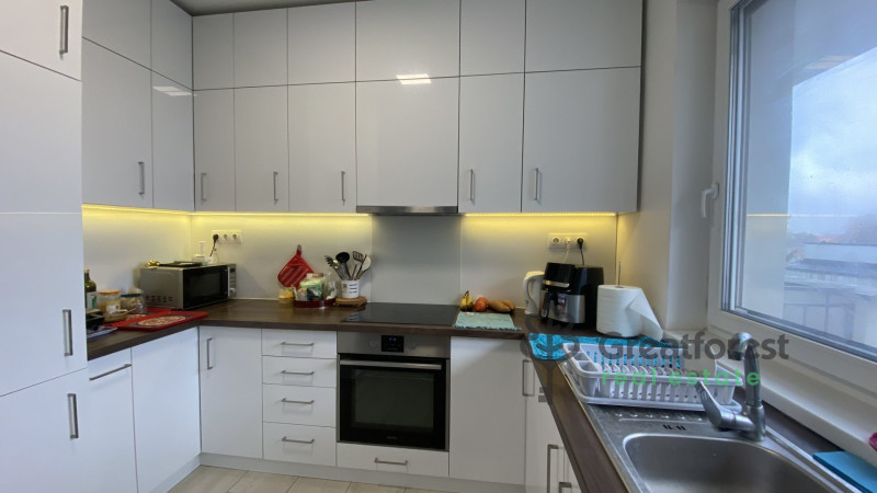 Debrecen, City Center, flat  