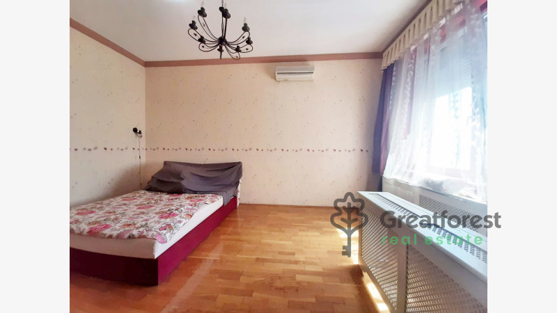 Debrecen, City Center, flat  
