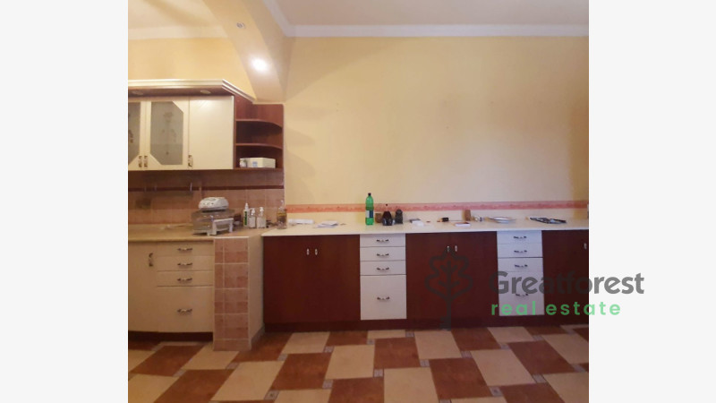 Debrecen, City Center, flat  