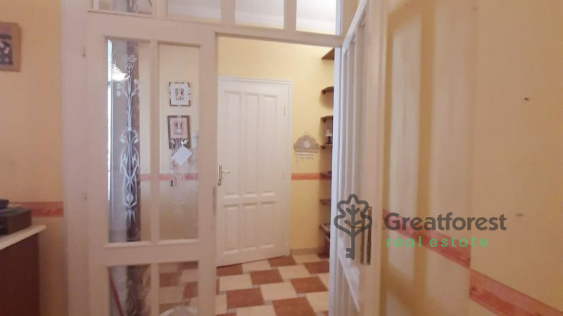 Debrecen, City Center, flat  