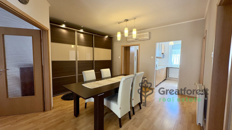 Debrecen, City Center, flat  