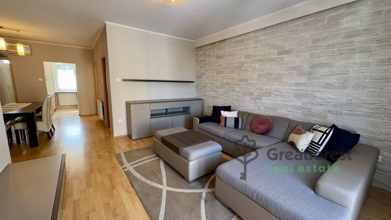 Debrecen, City Center, flat  