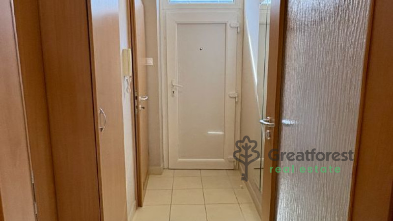 Debrecen, City Center, flat  