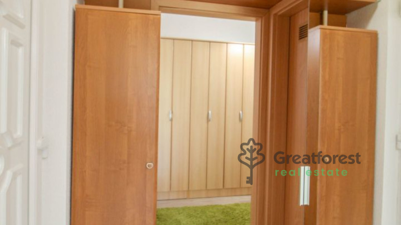 Debrecen, City Center, flat  