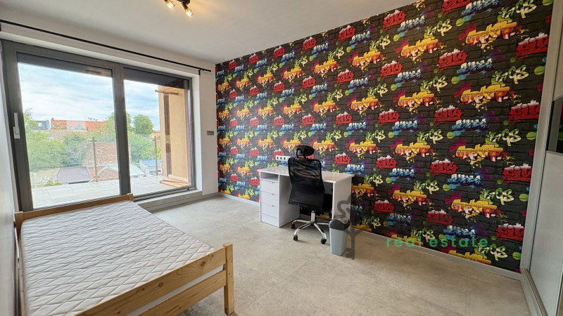 Debrecen, Close To Plaza, flat  