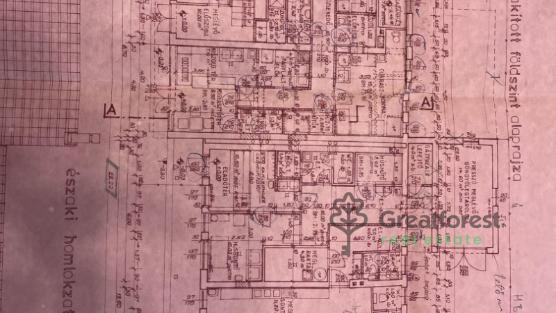 Téglás, family house  