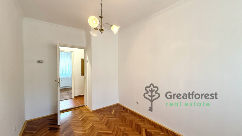 Debrecen, City South-East, flat  