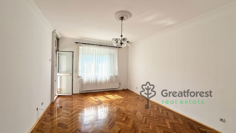 Debrecen, City South-East, flat  